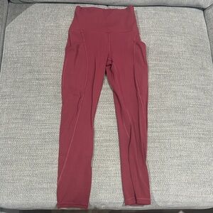 Lululemon leggings with pockets